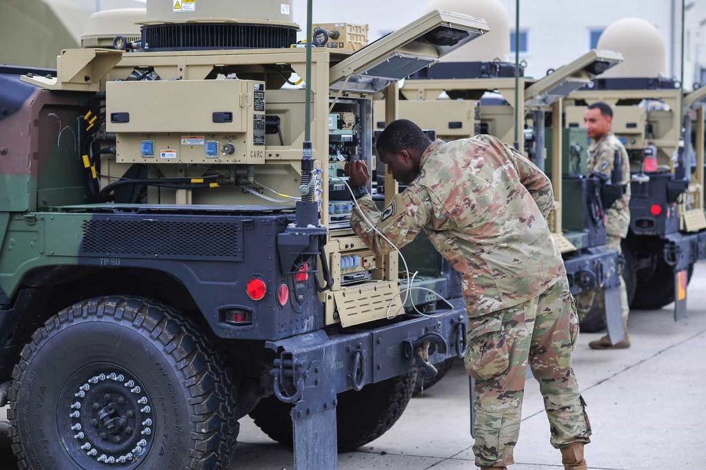 U.S. Army Paratroopers Acquires Next-gen Tactical Communication ...